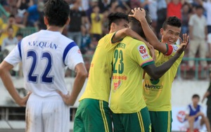 Đồng Tháp tiếp tục khủng hoảng lực lượng